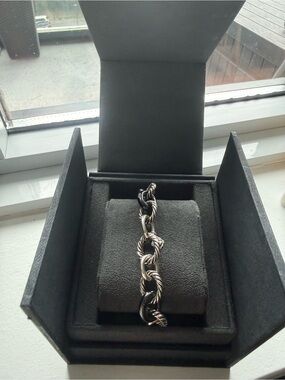 David Yurman Silver/Onyx Oval Link Bracelet
